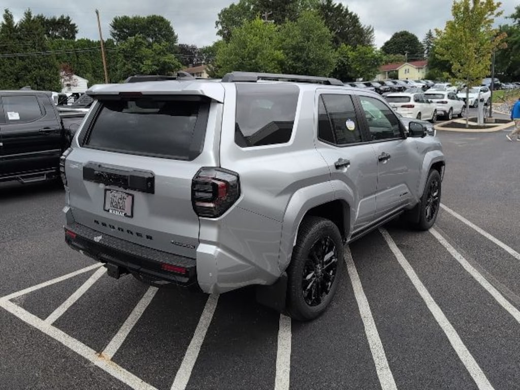 New 2026 Toyota 4Runner i-FORCE MAX Platinum SUV