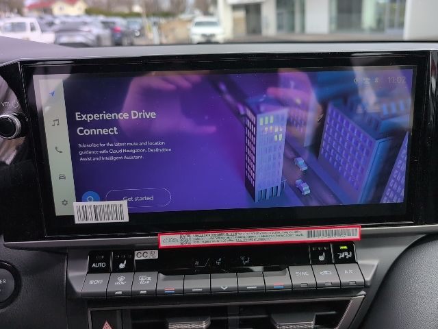 2026 Toyota Camry XSE - Photo 17