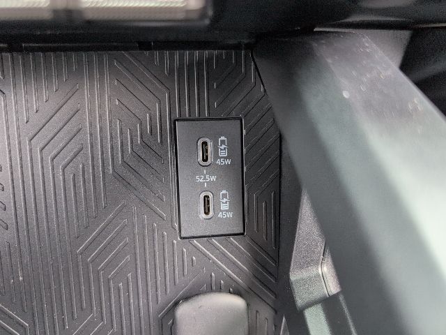 2026 Toyota Tacoma SR5 - Photo 23