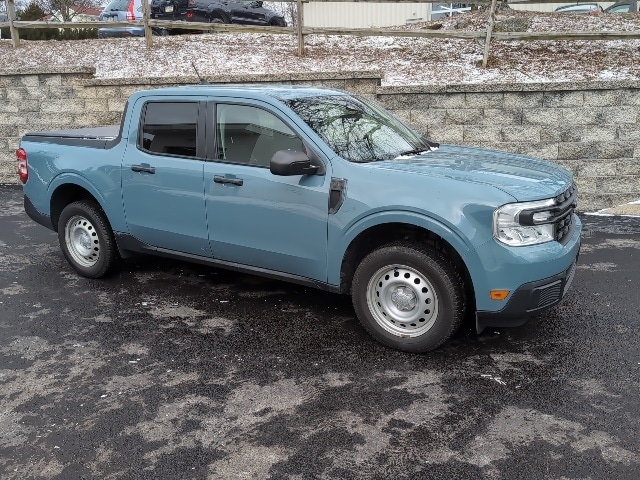 2022 Ford Maverick XL's photo