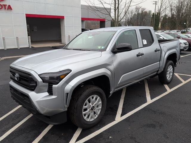 2025 Toyota Tacoma SR - Photo 7