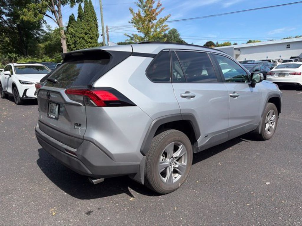 Used 2025 Toyota RAV4 Hybrid XLE SUV