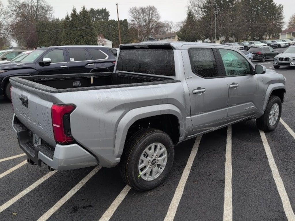 New 2025 Toyota Tacoma SR5 Truck Double Cab