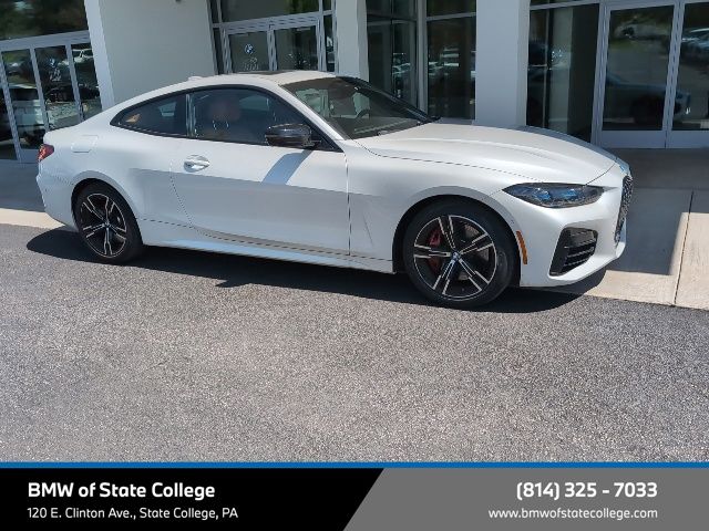 2023 BMW 4 Series M440i xDrive Coupe's photo