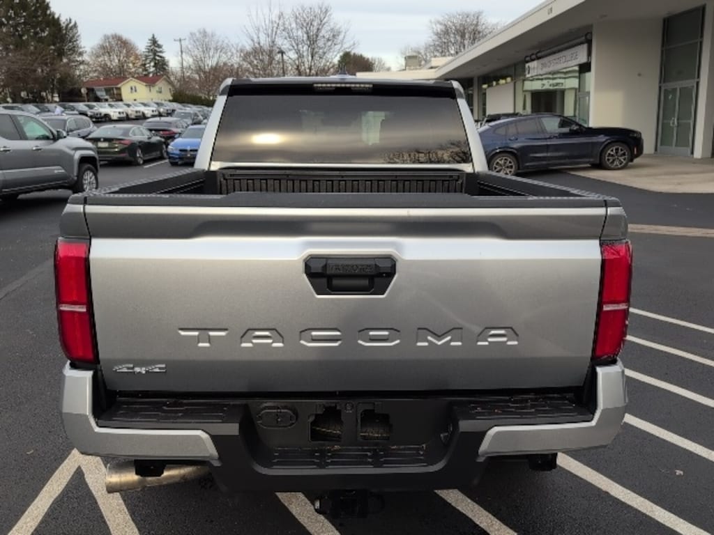 New 2025 Toyota Tacoma SR5 Truck Double Cab