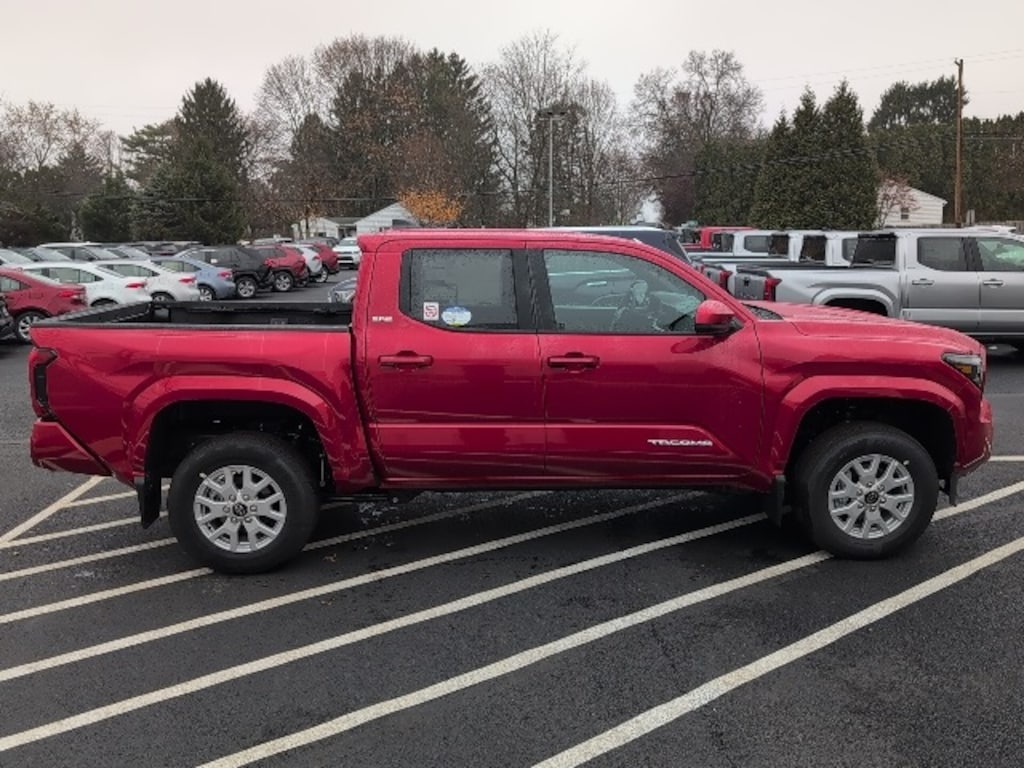 New 2025 Toyota Tacoma SR5 Truck Double Cab