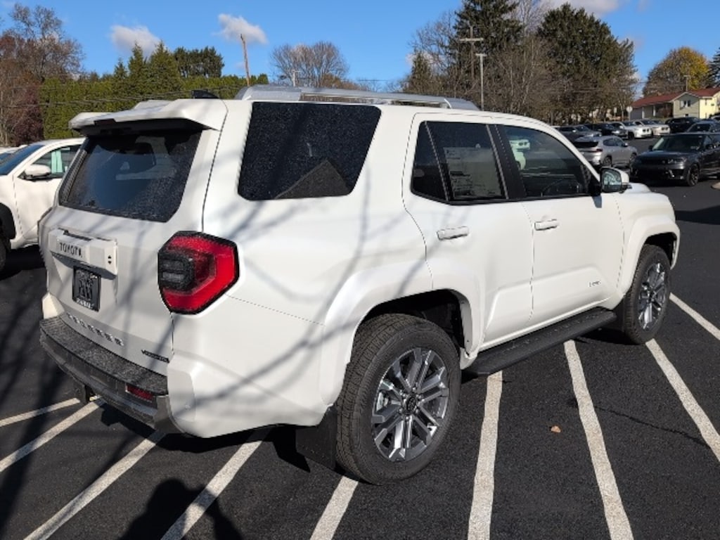 New 2025 Toyota 4Runner i-FORCE MAX Limited i-FORCE MAX SUV