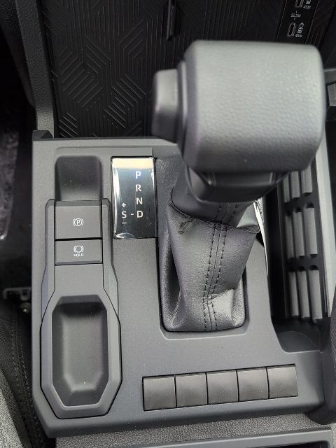 2026 Toyota Tacoma SR - Photo 22