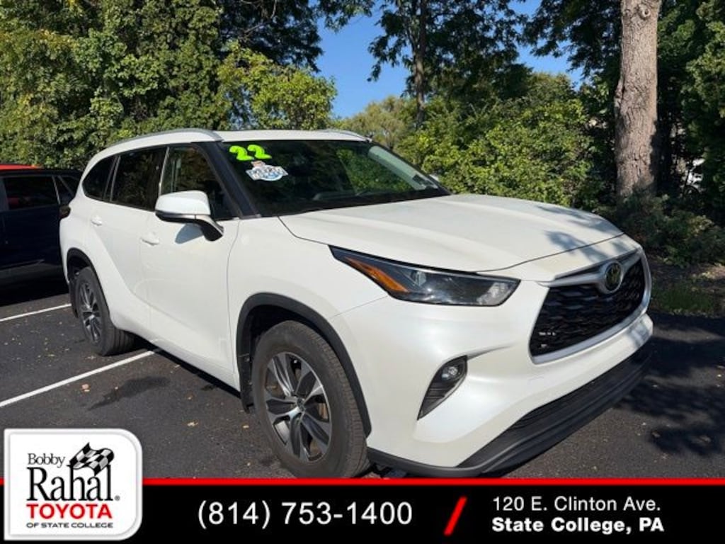 Used 2022 Toyota Highlander XLE SUV