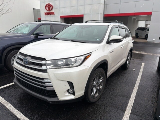 2019 Toyota Highlander Limited Platinum photo 2