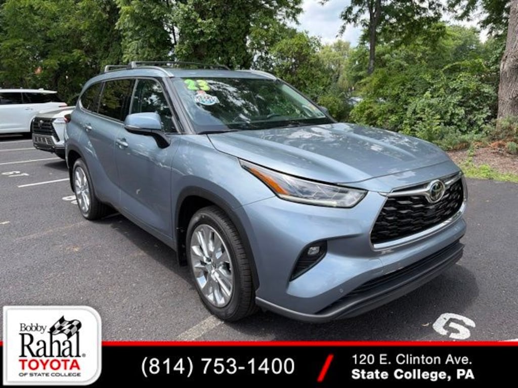 Used 2023 Toyota Highlander Limited SUV
