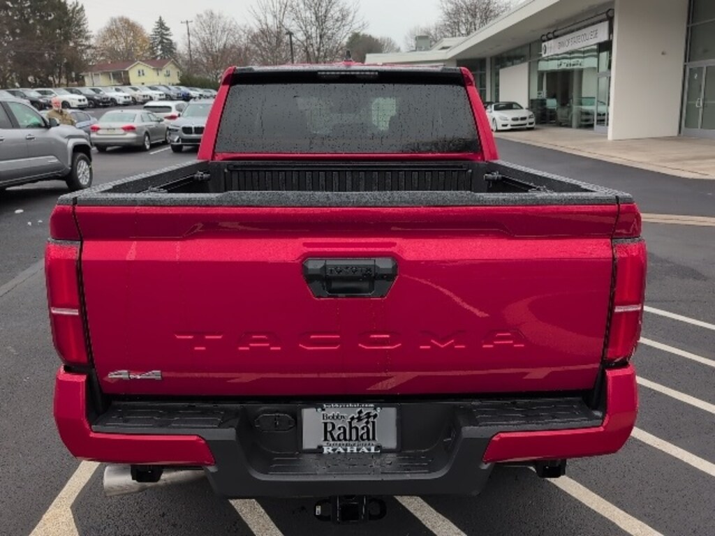 New 2025 Toyota Tacoma SR5 Truck Double Cab