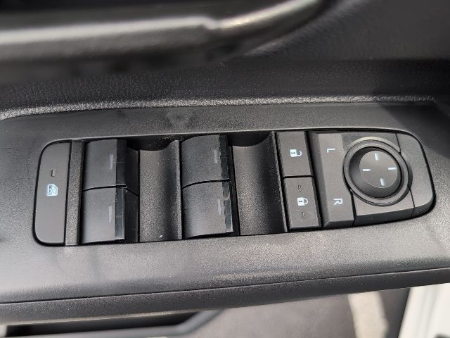 2026 Toyota Tacoma SR5 - Photo 14