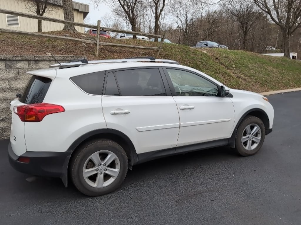 Used 2013 Toyota RAV4 XLE SUV