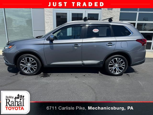 2018 Mitsubishi Outlander SEL S-AWC's photo
