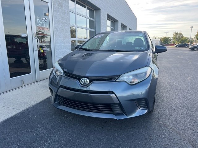 2015 Toyota Corolla LE Eco photo 2