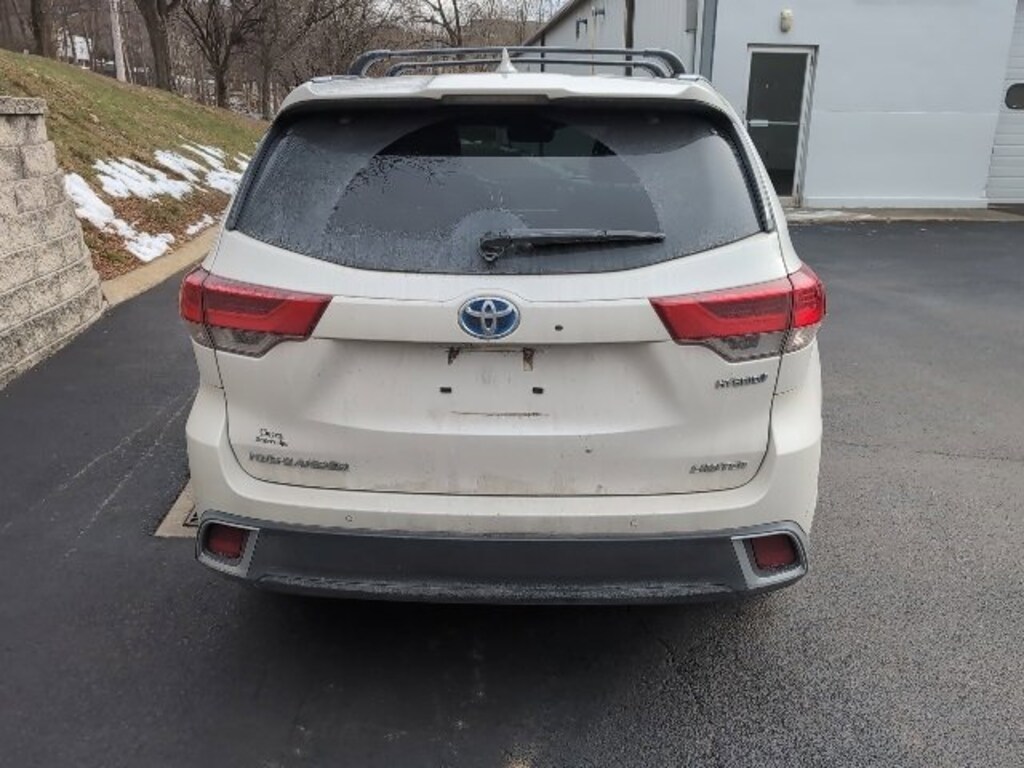 Used 2019 Toyota Highlander Hybrid SUV