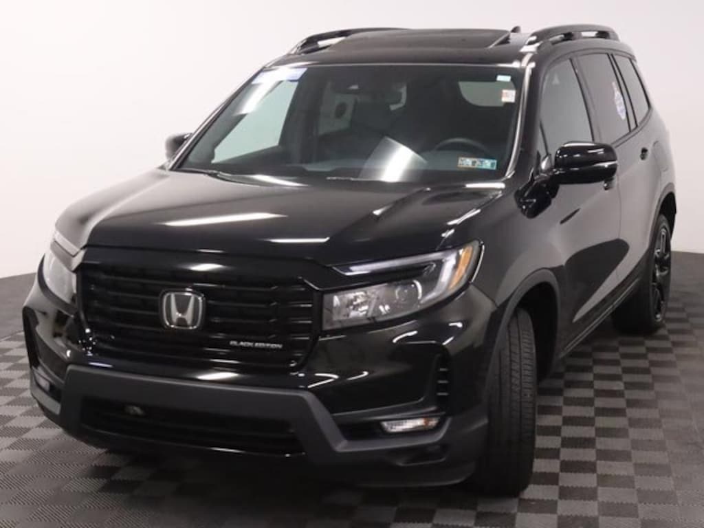 Used 2025 Honda Passport Black Edition SUV