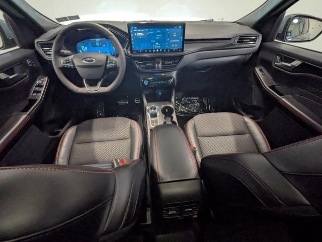 2023 Ford Escape ST-Line Select - Photo 35