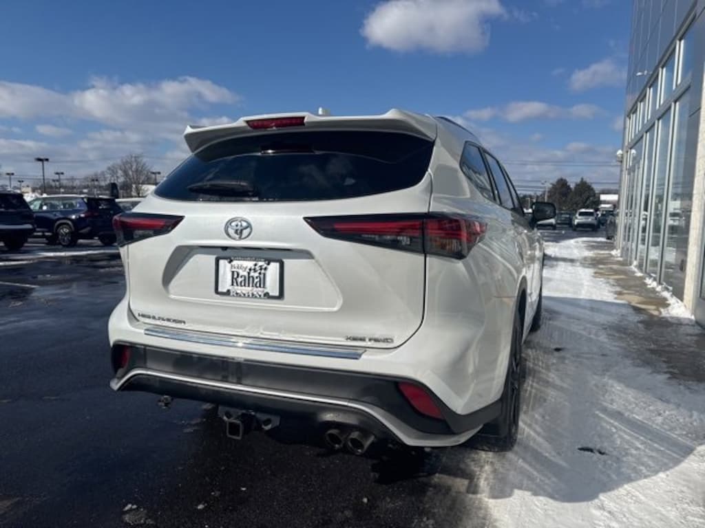 Certified 2024 Toyota Highlander XSE SUV