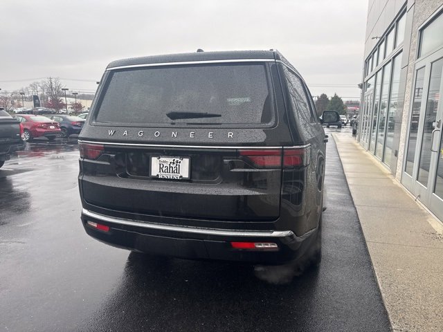 2025 Jeep Wagoneer Base photo 3