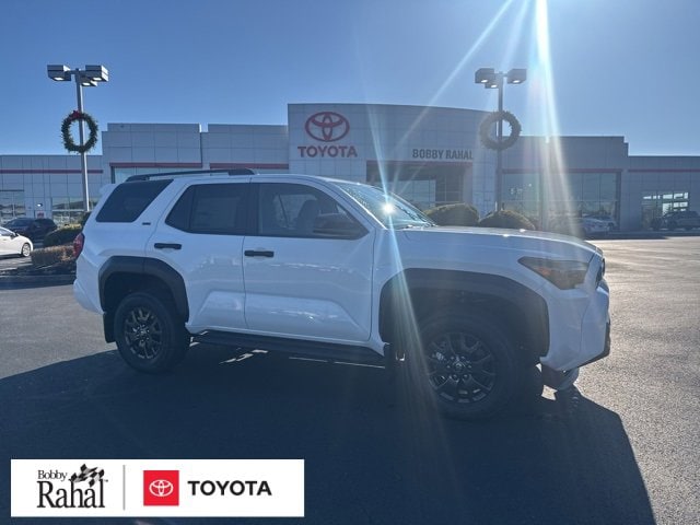 2025 Toyota 4Runner SR5's photo