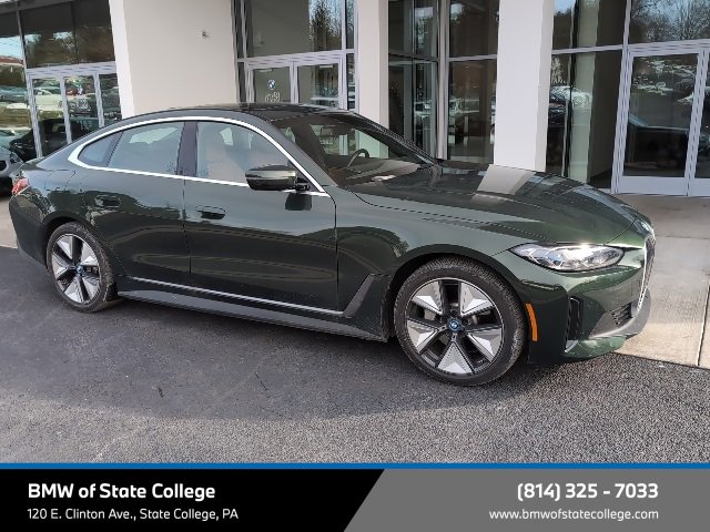 2023 BMW i4 40's photo