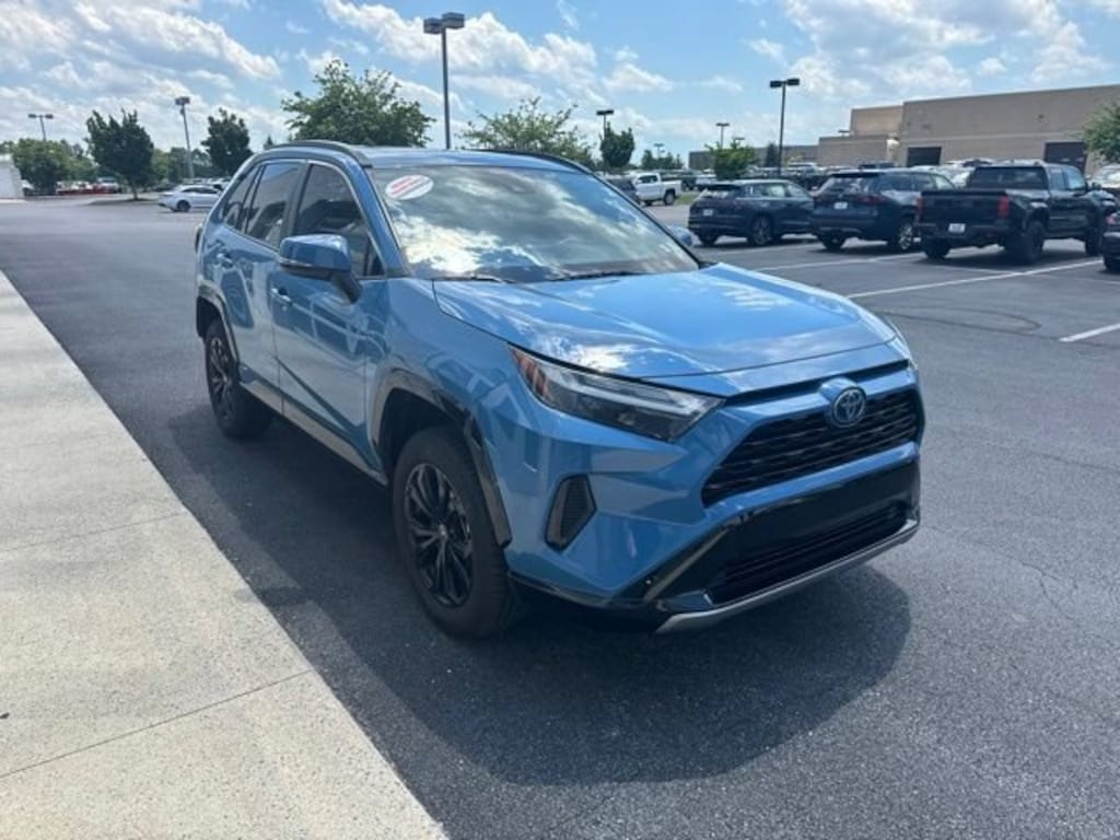 Certified 2022 Toyota RAV4 Hybrid SE SUV