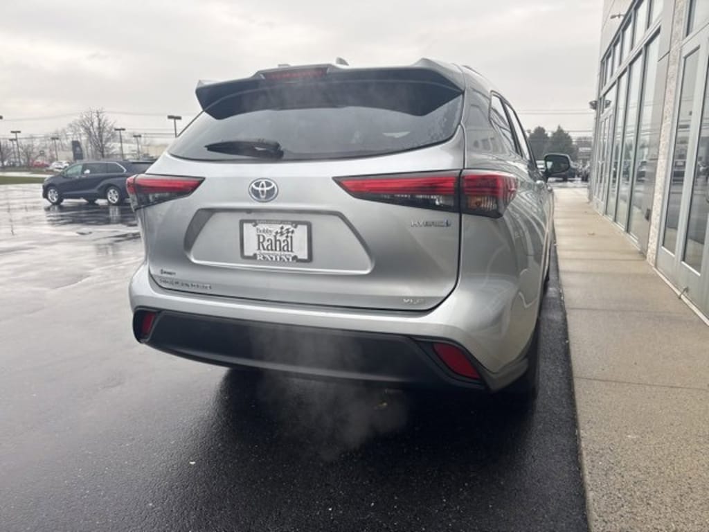 Certified 2023 Toyota Highlander Hybrid XLE SUV