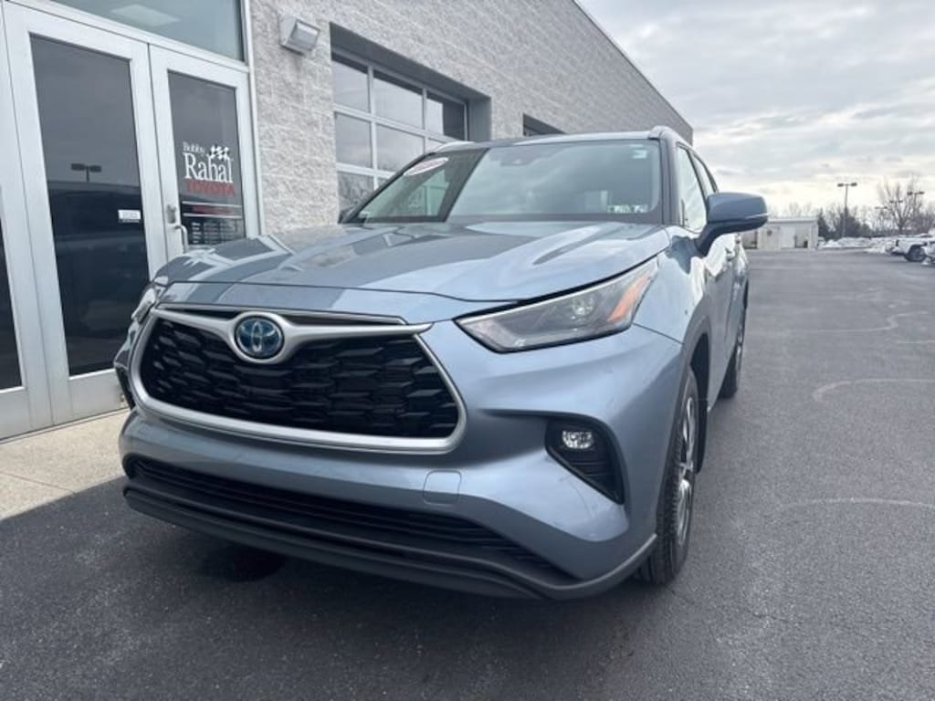 Certified 2024 Toyota Highlander Hybrid XLE SUV