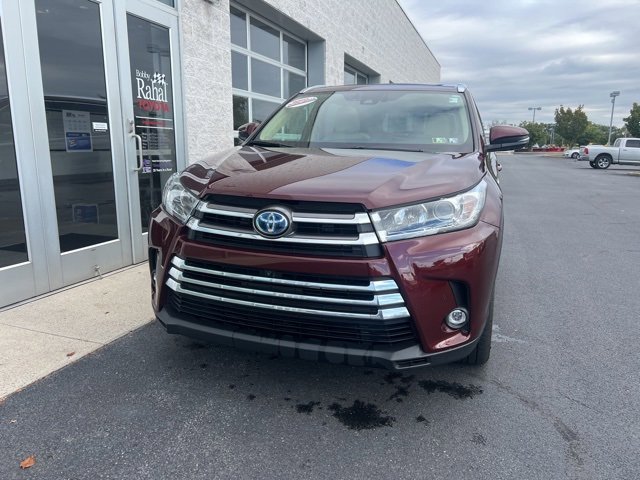 2019 Toyota Highlander Limited Platinum photo 2