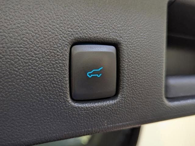2023 Ford Escape ST-Line Select - Photo 38