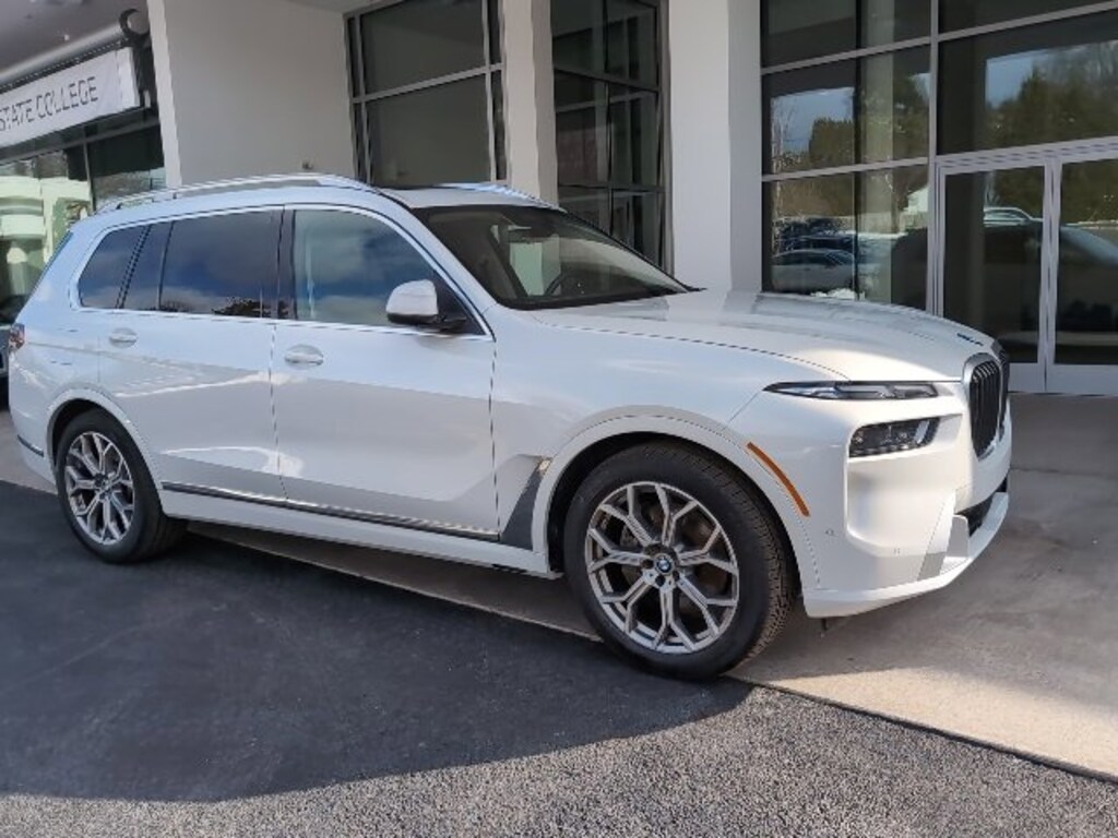 Used 2023 BMW X7 xDrive40i SUV