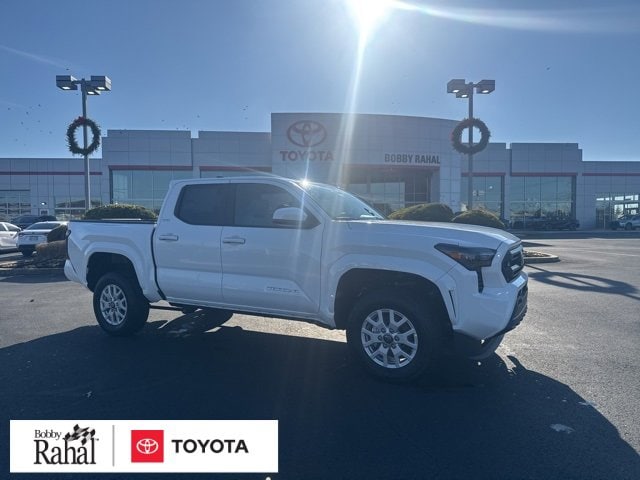 2026 Toyota Tacoma SR5's photo