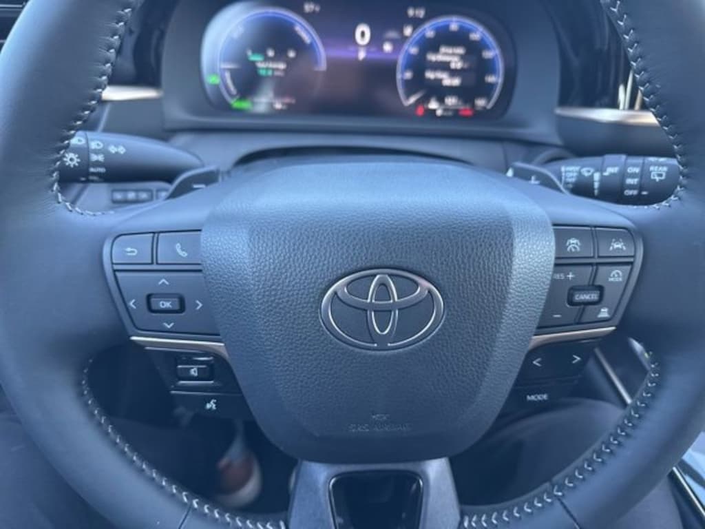 New 2026 Toyota Crown Signia XLE XLE