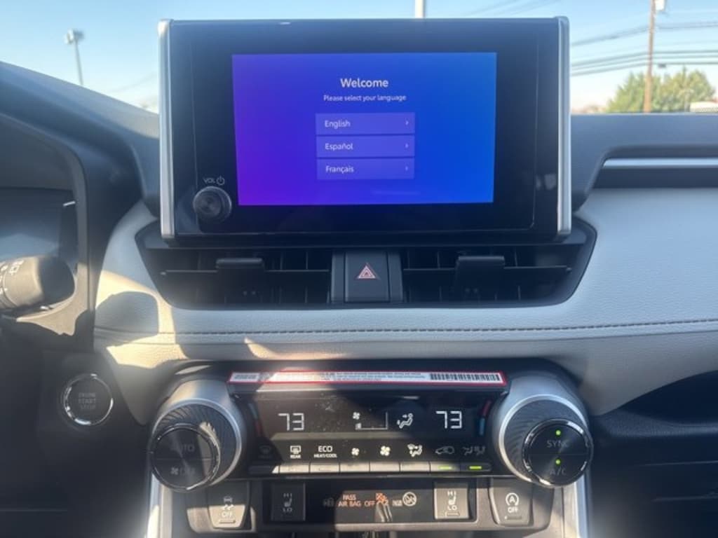 New 2025 Toyota RAV4 XLE SUV