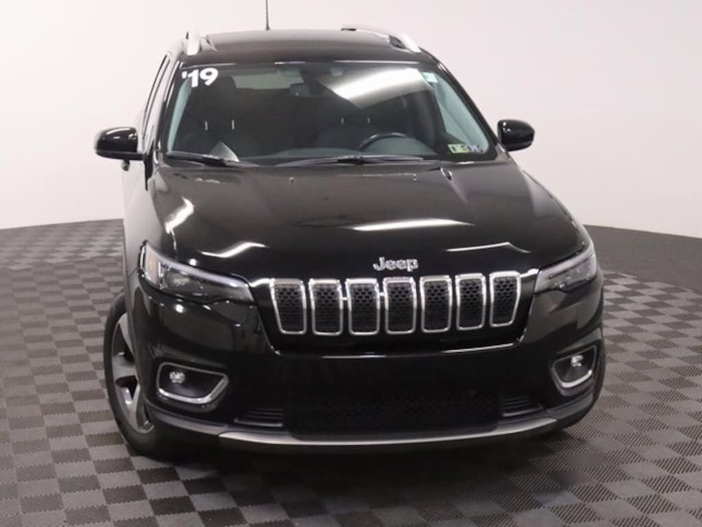 Used 2019 Jeep Cherokee Limited 4x4 SUV