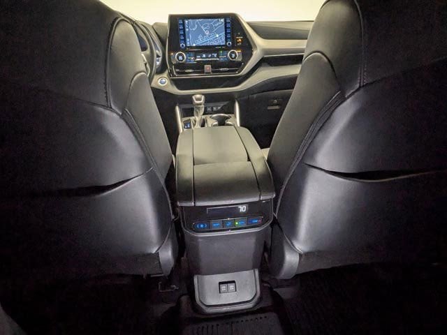 2021 Toyota Highlander XLE - Photo 40
