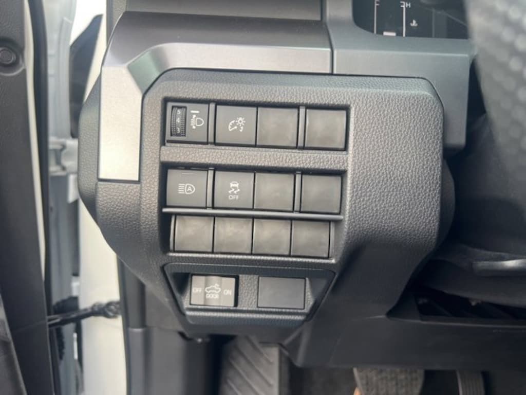 New 2025 Toyota Tacoma SR5 Truck Double Cab