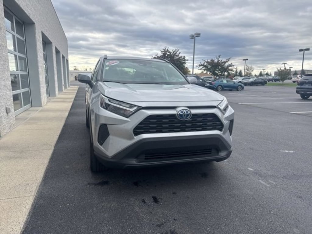 Used 2024 Toyota RAV4 Hybrid XLE SUV
