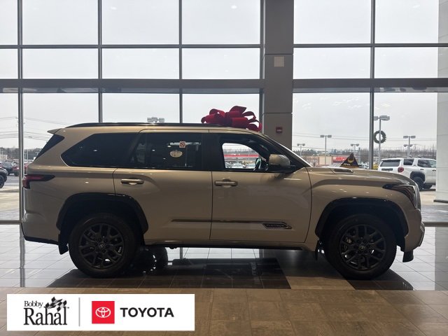 2026 Toyota Sequoia Platinum's photo