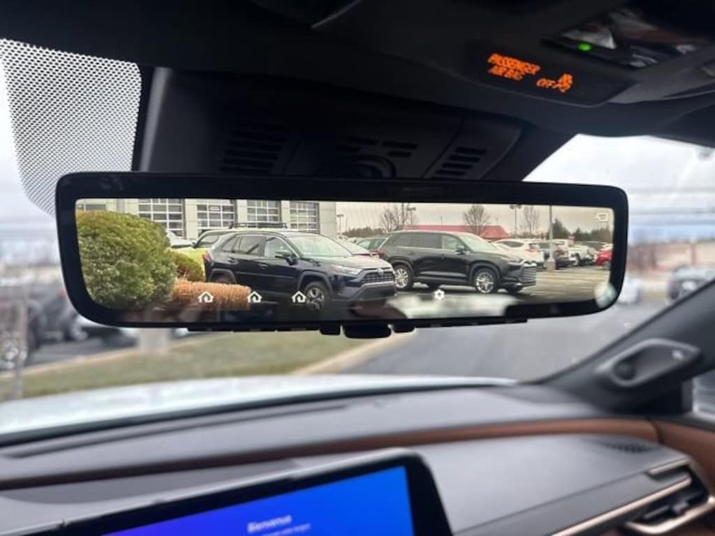 New 2025 Toyota Crown Signia Limited SUV