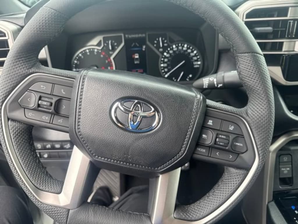New 2026 Toyota Tundra SR5 SR5 CREWMAX 5.5