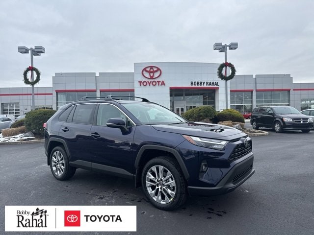 2025 Toyota RAV4 XLE Premium's photo