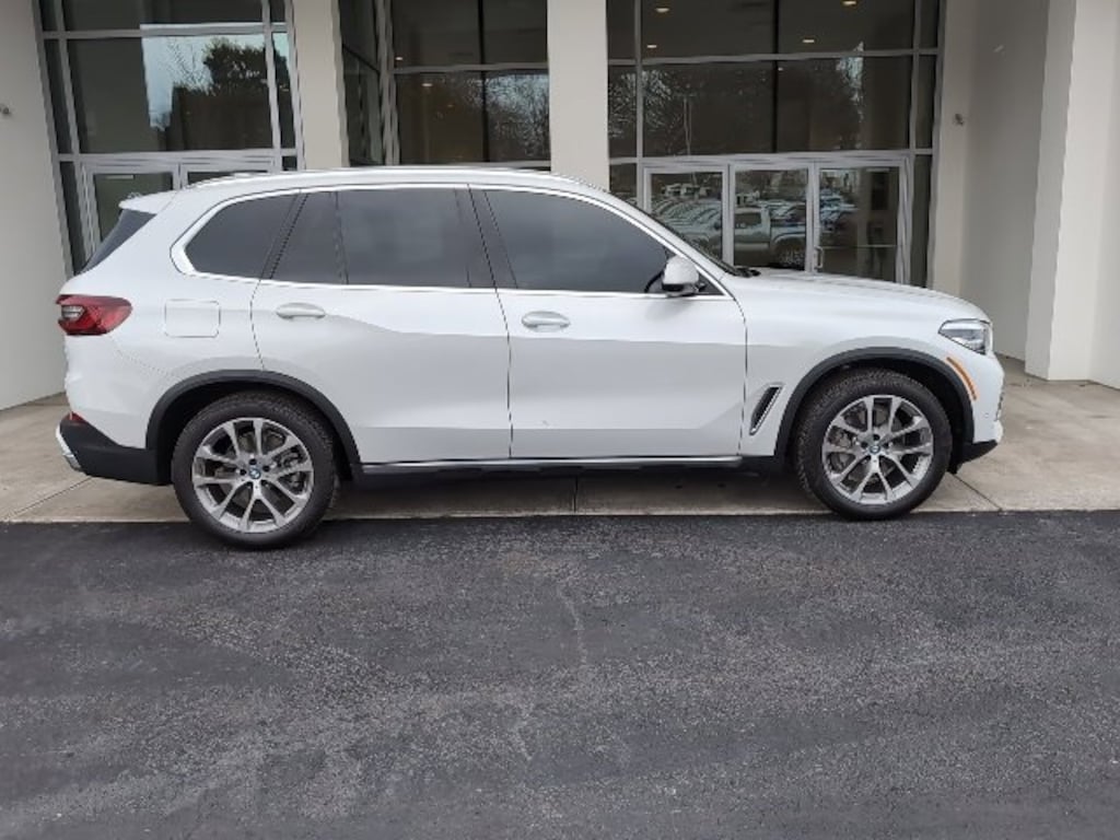 Used 2022 BMW X5 xDrive40i SUV