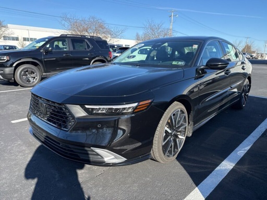 Used 2023 Honda Accord Hybrid Touring Sedan