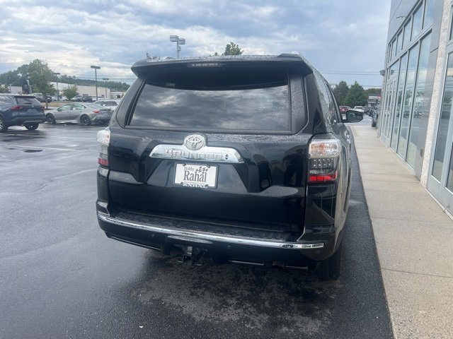 2023 Toyota 4Runner Limited photo 4