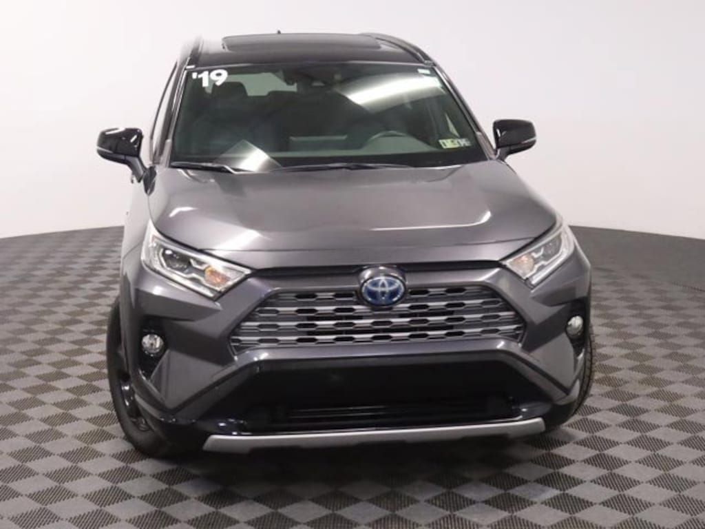 Used 2019 Toyota RAV4 Hybrid XSE SUV