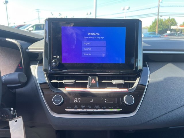 2026 Toyota Corolla LE photo 3