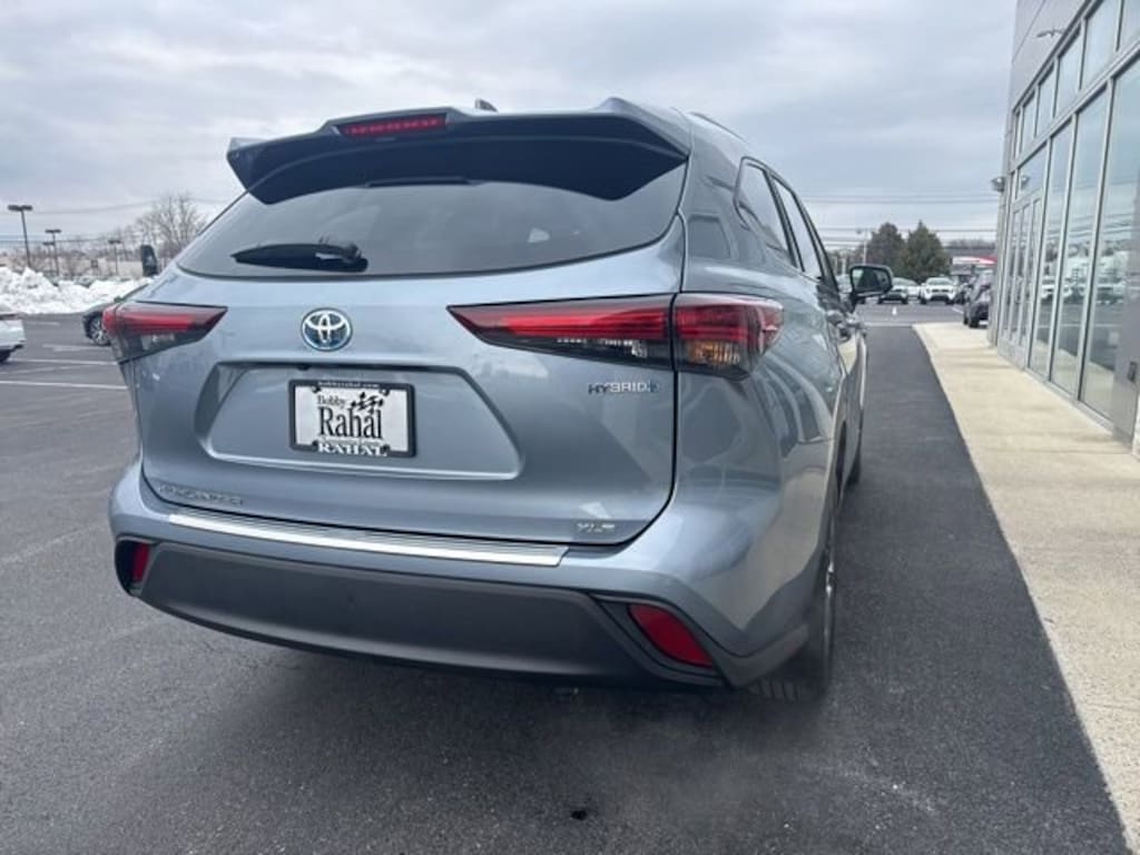 Certified 2024 Toyota Highlander Hybrid XLE SUV